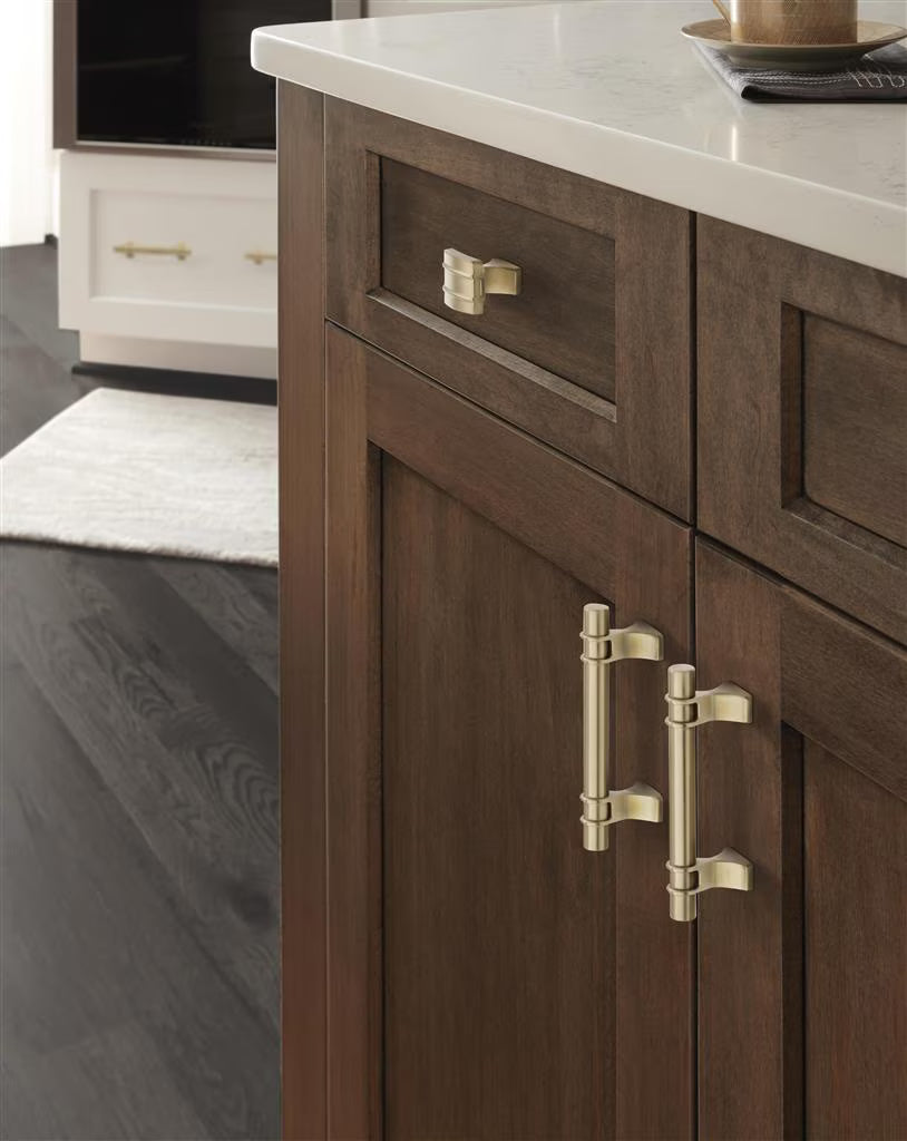 AMEROCK Davenport Rectangle Cabinet Knob in Golden Champagne (+2 Sizes)