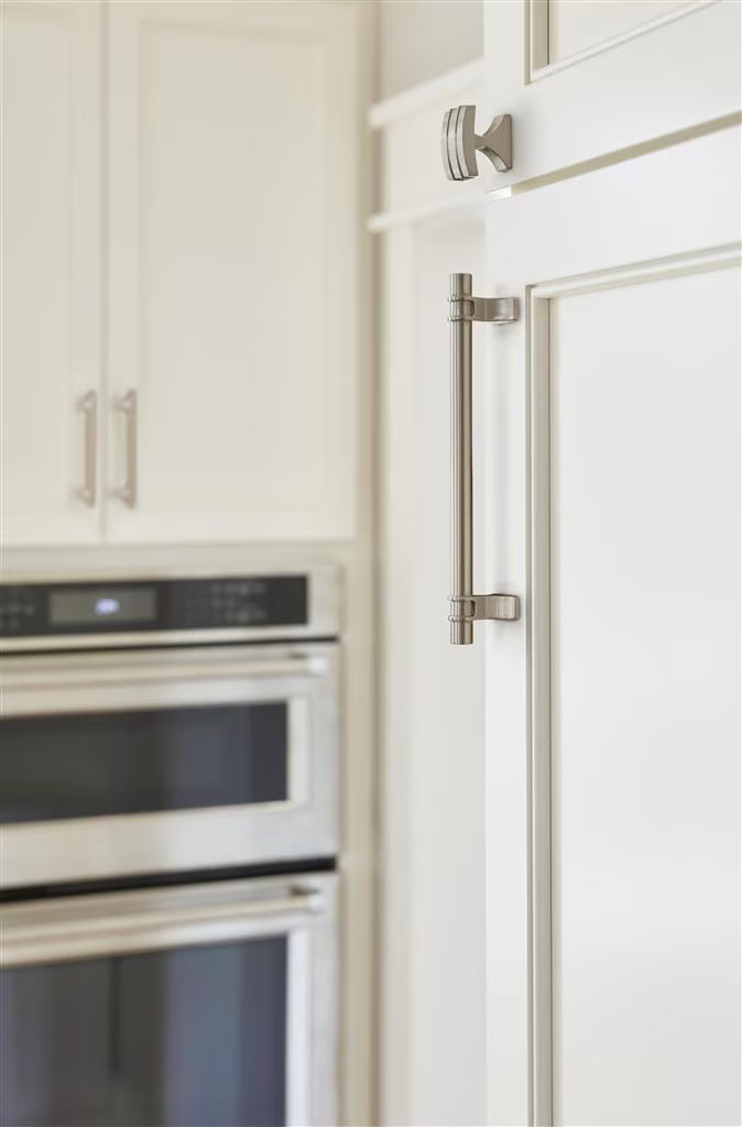 AMEROCK Davenport Rectangle Cabinet Knob in Satin Nickel (+2 Sizes)