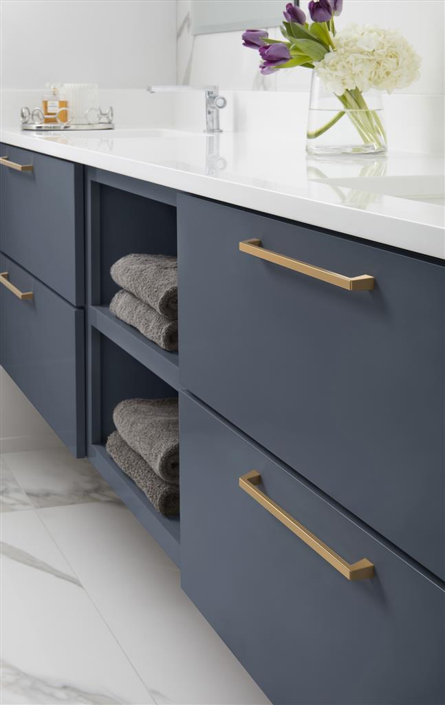 AMEROCK Blackrock Handle Pull in Champagne Bronze (+7 Sizes )