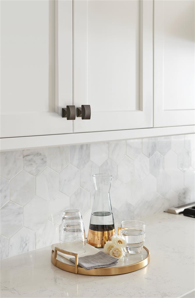 AMEROCK Candler Rectangle Cabinet Knob in Black Bronze (+2 Sizes)