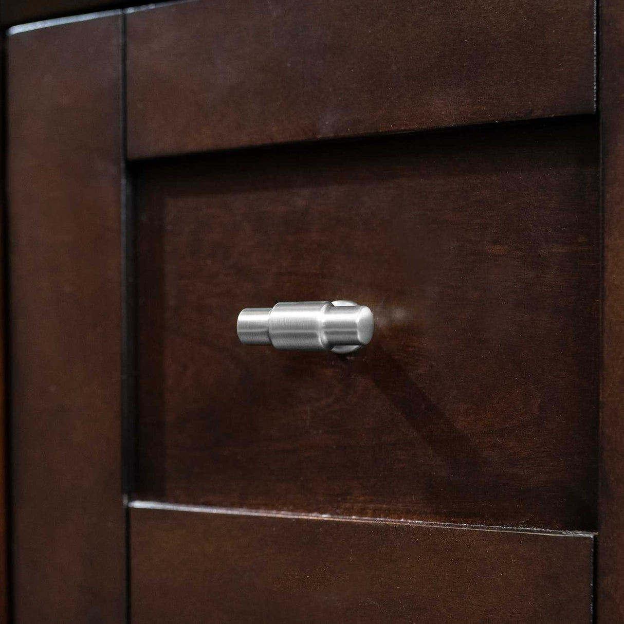 Drawer View of a Satin Nickel 1-5/8" Knob Bar Cabinet Pull from Hickory Hardware's Piper Collection H077850-SN