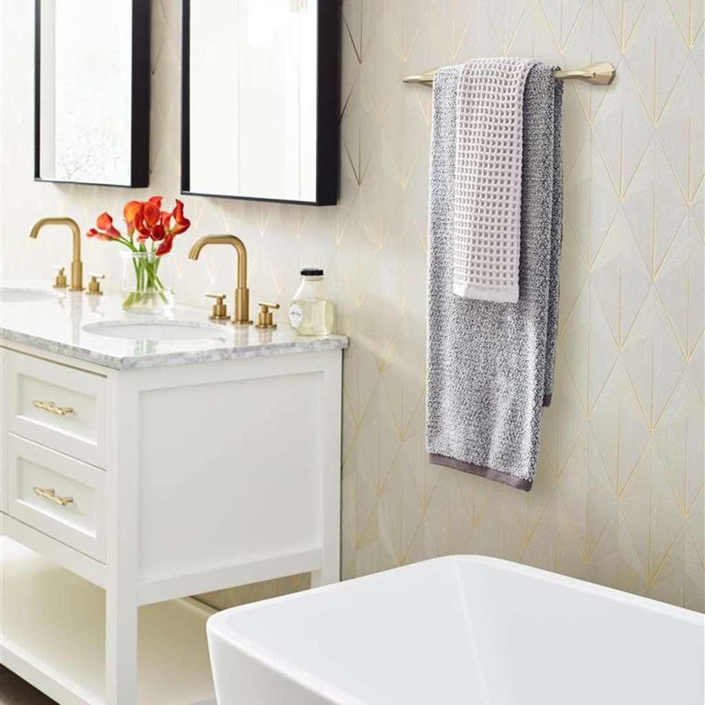 AMEROCK St. Vincent Towel Bar in Golden Champagne 18" BH36043BBZ in Bathroom