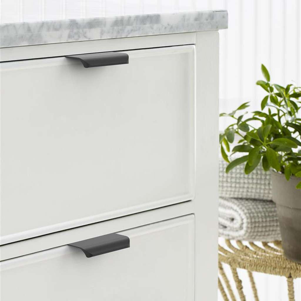 Amerock Streamline Tab Edge Pulls in Matte Black 1-3/4" BP37200MB Mounted