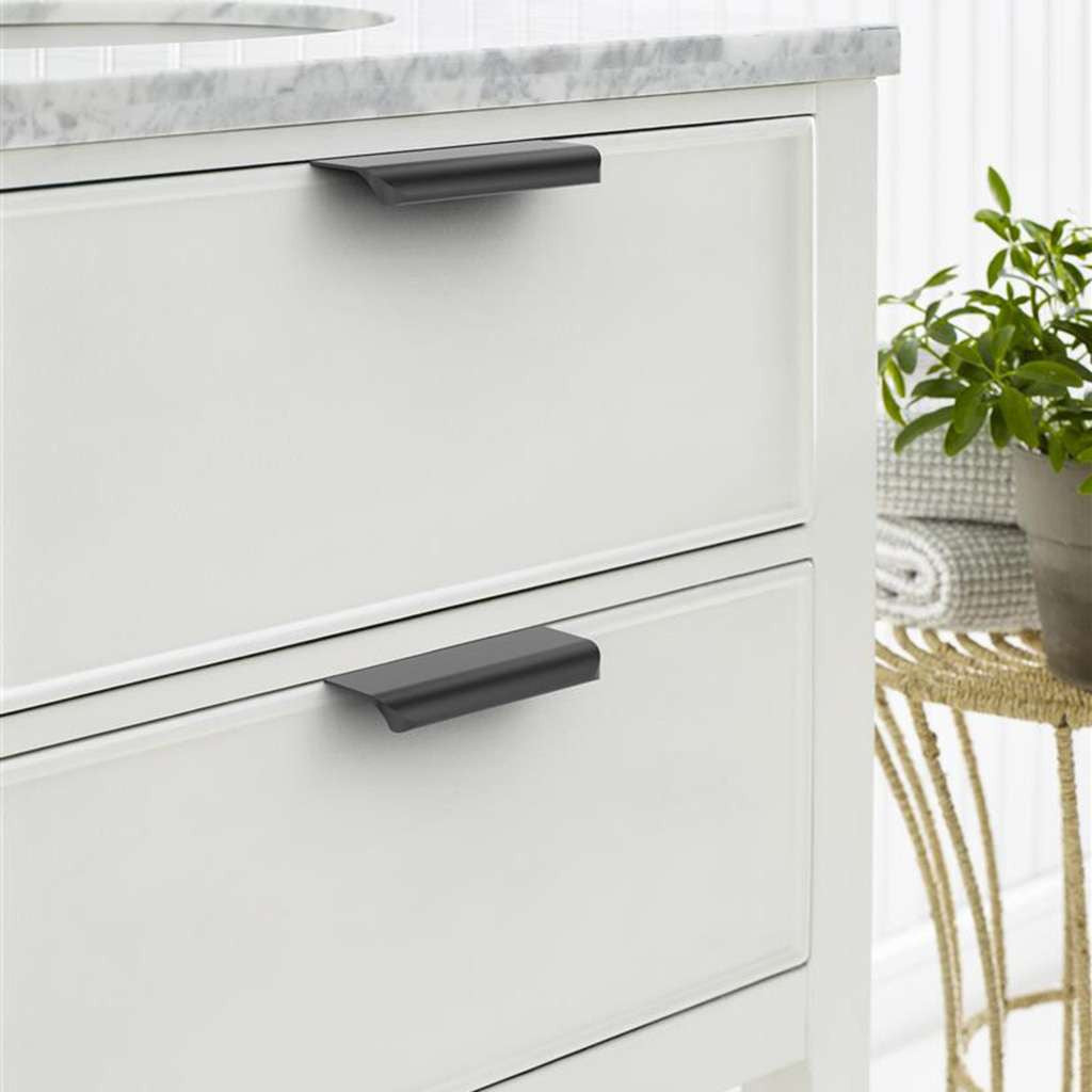 Amerock Streamline Tab Edge Pulls in Matte Black 4" BP37202MB Mounted