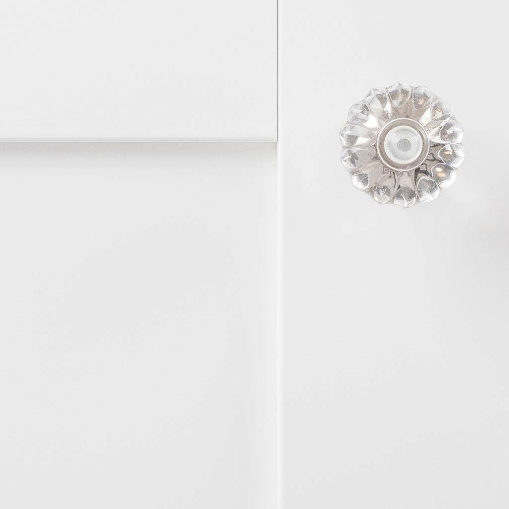 HICKORY Crystal Palace 1-1/8" Diameter Cabinet Knob in Clear and Polished Nickel HH74687-CA14 Front View