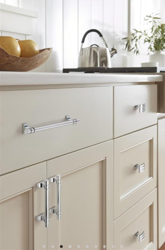 AMEROCK Davenport Handle Pull in Polished Chrome (+8 Sizes)