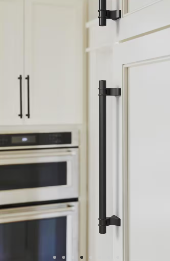 AMEROCK Davenport Handle Pull in Matte Black (+8 Sizes)