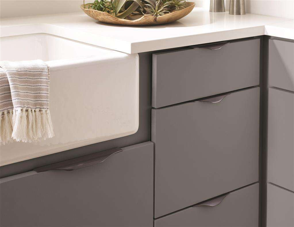 Amerock Aloft Edge Pulls in Black Chrome