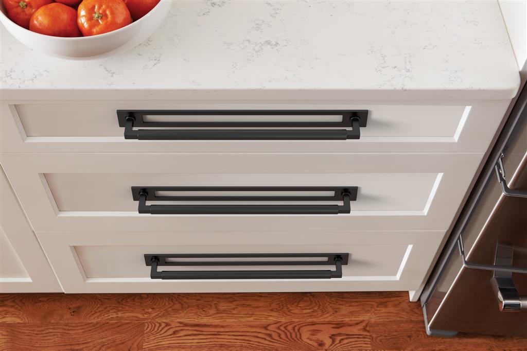 AMEROCK Medora Rectangle Cabinet Handle Backplate in Flat Black (+8 Sizes)