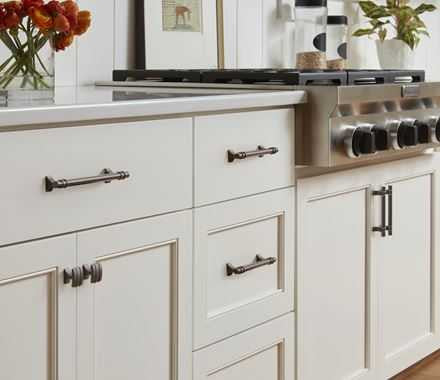 Amerock Davenport Oil Rubbed Bronze on Cabinets