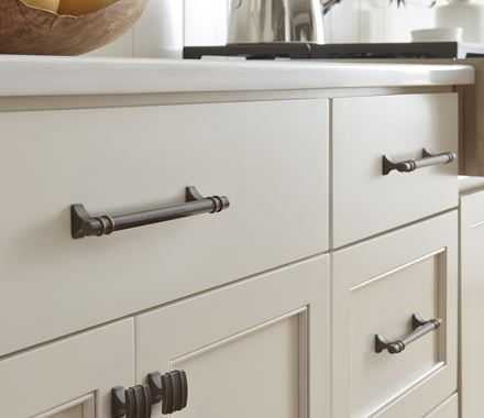 Amerock Davenport Oil Rubbed Bronze on Cabinets