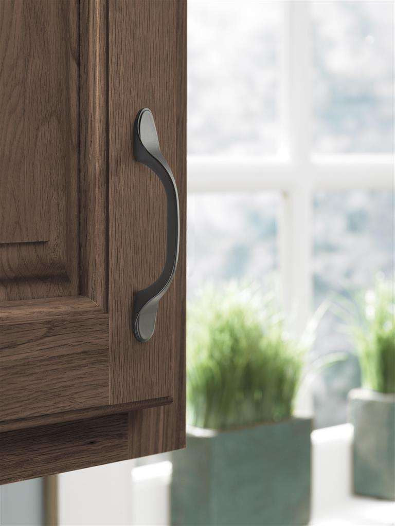 AMEROCK Ravino Cabinet Handles in Flat Black