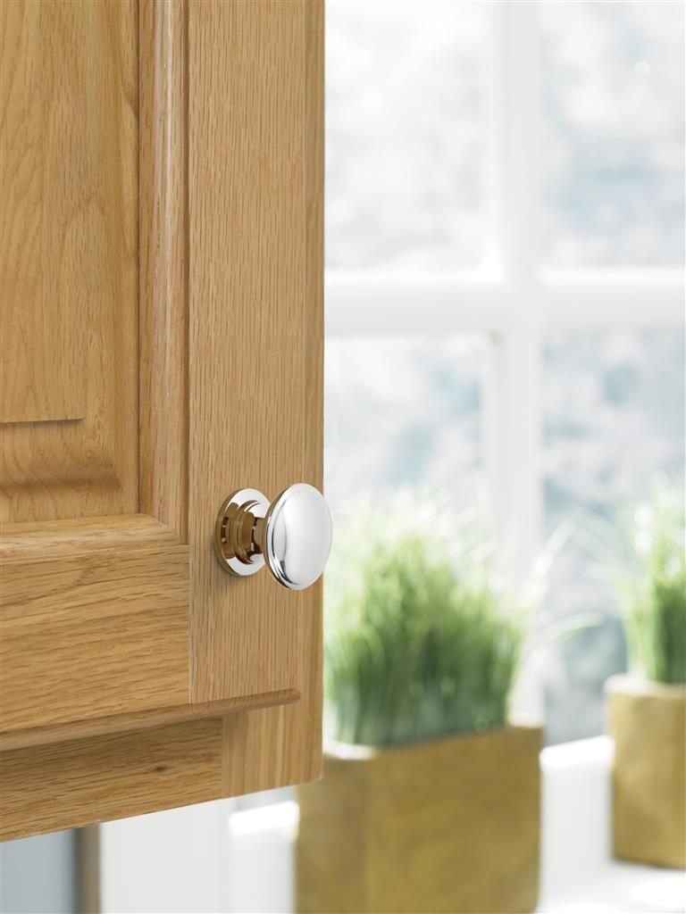 AMEROCK Ravino 1-1/4" Diameter Cabinet Knob in Polished Chrome