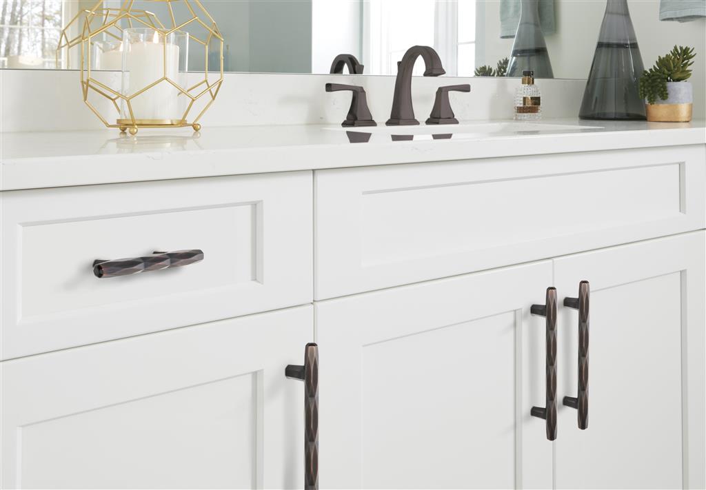 AMEROCK St. Vincent Geometric Bar Pulls in Oil Rubbed Bronze (+6 Sizes)