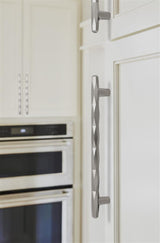 AMEROCK St. Vincent Geometric Bar Pulls in Satin Nickel (+6 Sizes)