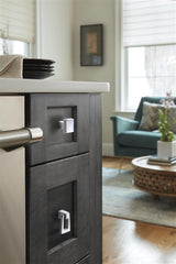 AMEROCK Blackrock Square Cabinet Knob in Polished Chrome (+2 Sizes)