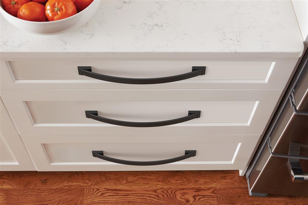 AMEROCK Candler Handle Cabinet Pull in Black Bronze (+8 Sizes)
