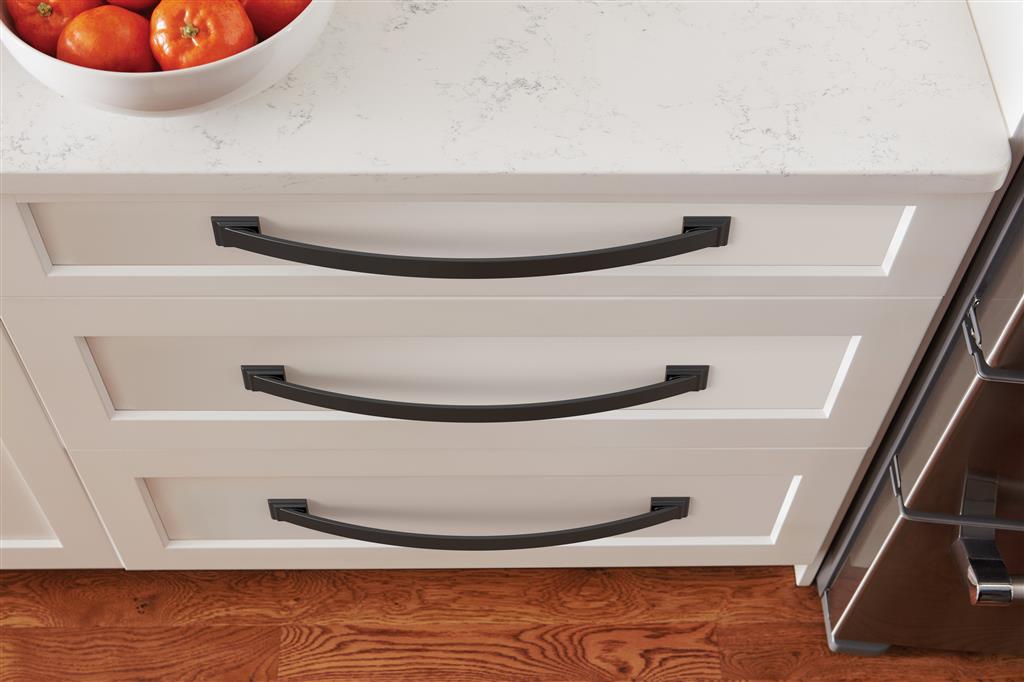 AMEROCK Candler Handle Cabinet Pull in Black Bronze (+8 Sizes)
