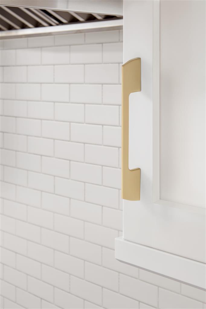 AMEROCK Angle Cabinet Handle Pull in Champagne Bronze (+6 Sizes)