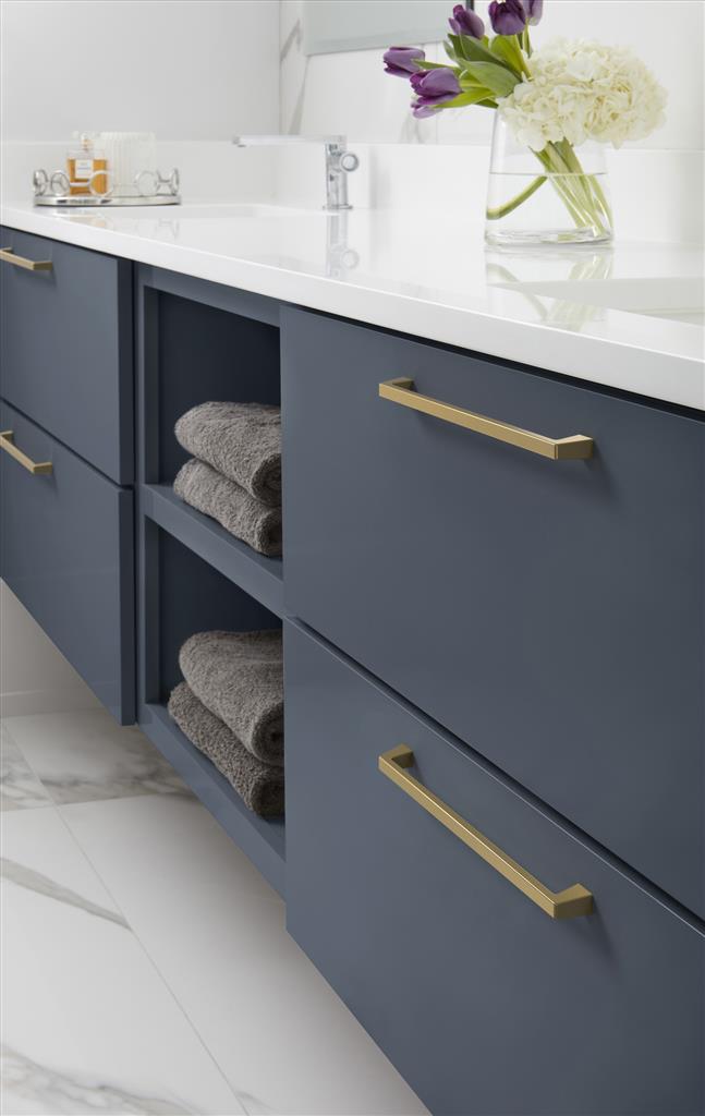 AMEROCK Blackrock Handle Cabinet Pull in Golden Champagne (+7 Sizes )