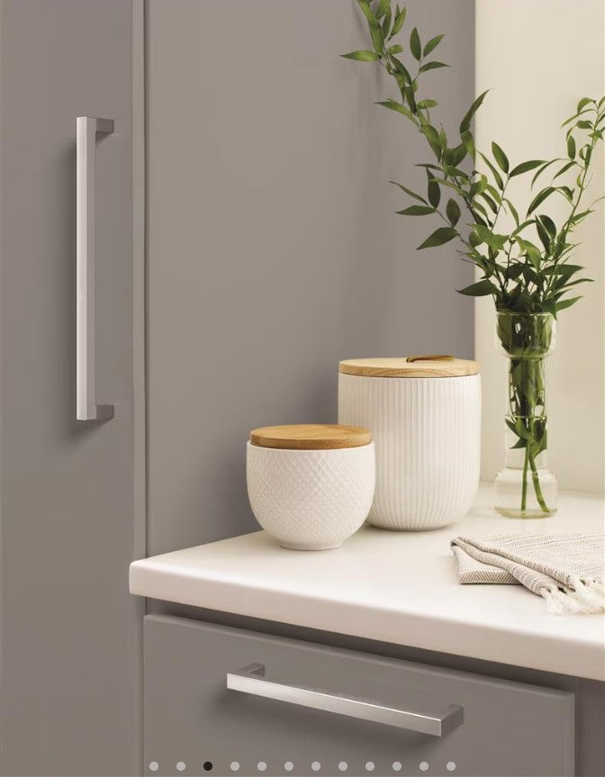 AMEROCK Monument Square Handle Pulls in Polished Chrome (+8 Sizes)
