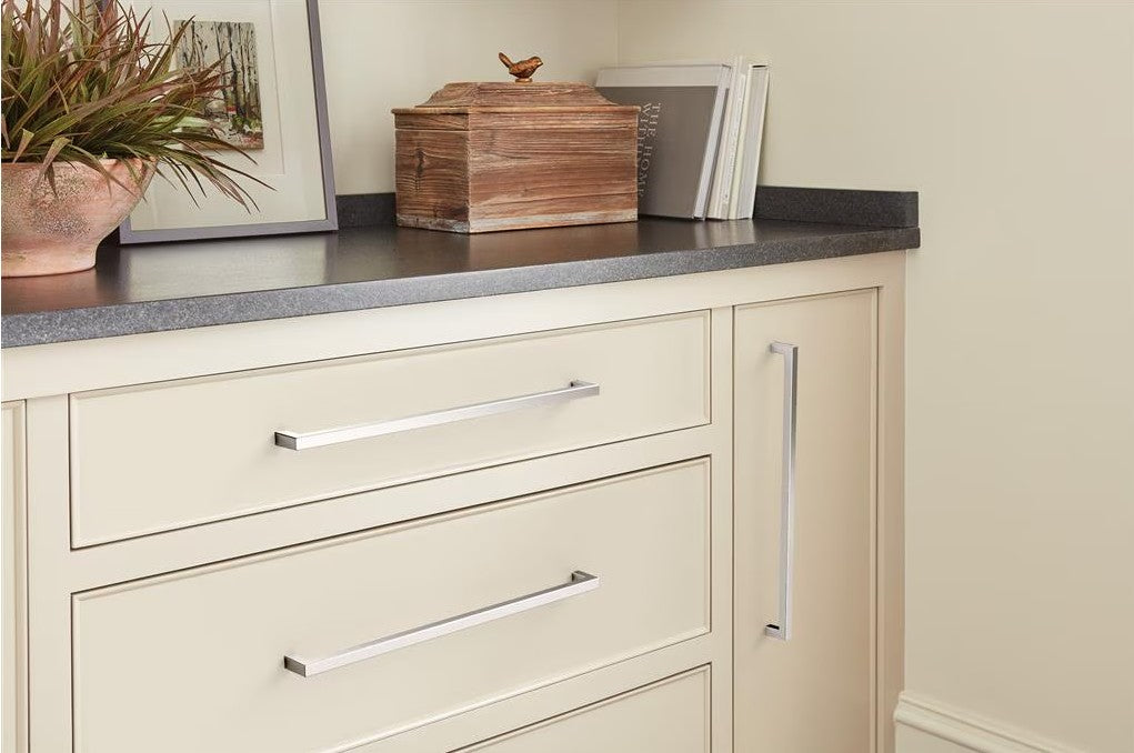 AMEROCK Monument Square Handle Pulls in Polished Chrome (+8 Sizes)
