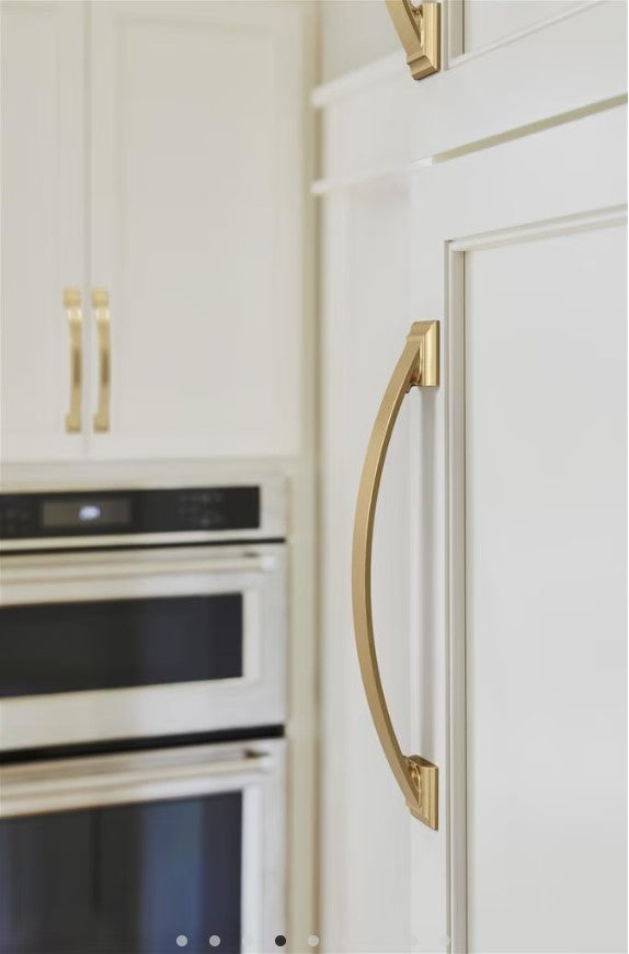 AMEROCK Candler Handle Cabinet Pull in Champagne Bronze (+8 Sizes)