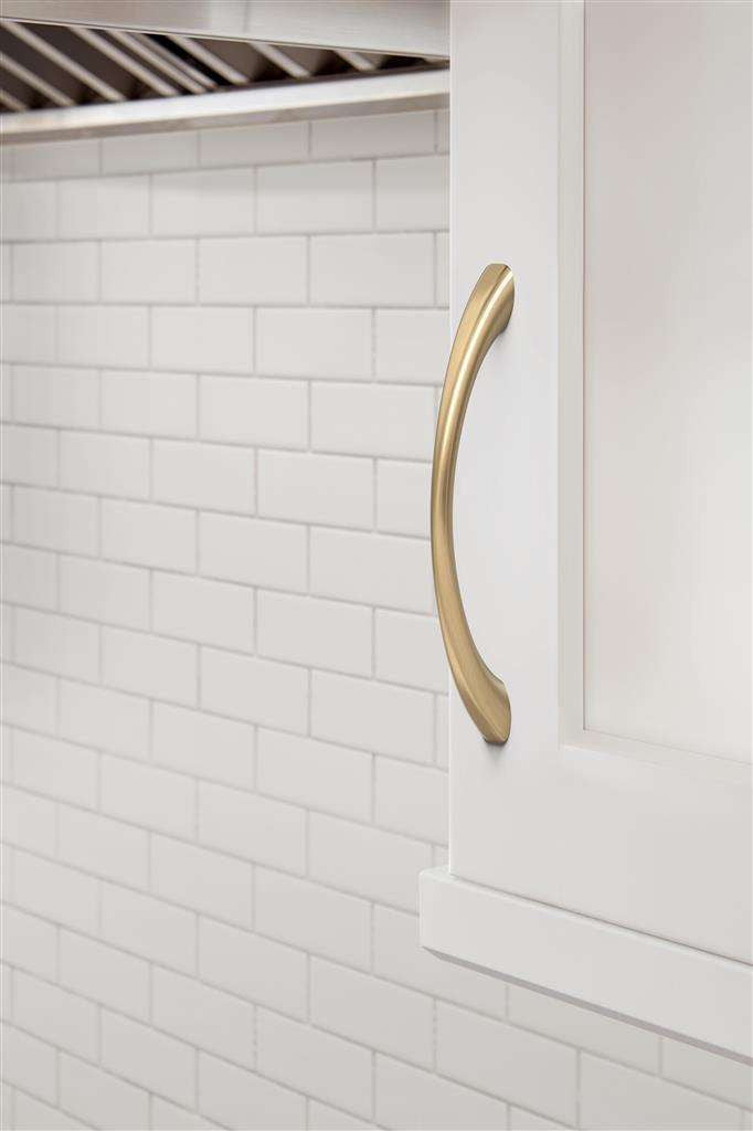 653-C AMEROCK Vaile 5-1/16" Center to Center Handle Cabinet Pull - Champagne Bronze BP37231CZ on White Cabinet