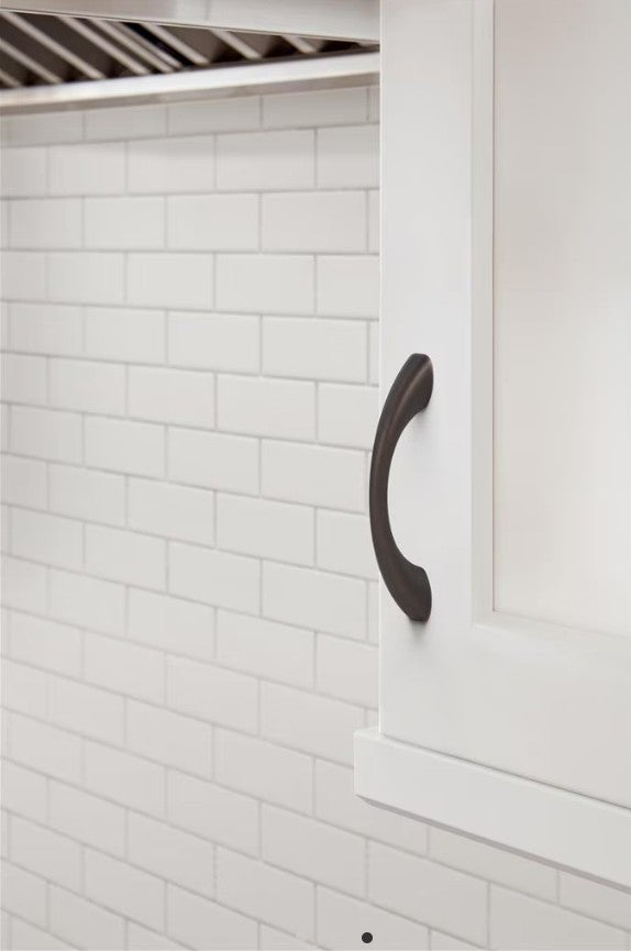 AMEROCK Vaile Handle Pulls in Oil Rubbed Bronze (+4 sizes)