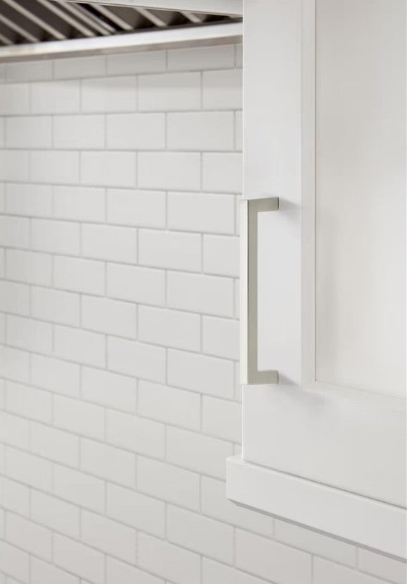 AMEROCK Monument Square Handle Pulls in Satin Nickel (+8 Sizes)