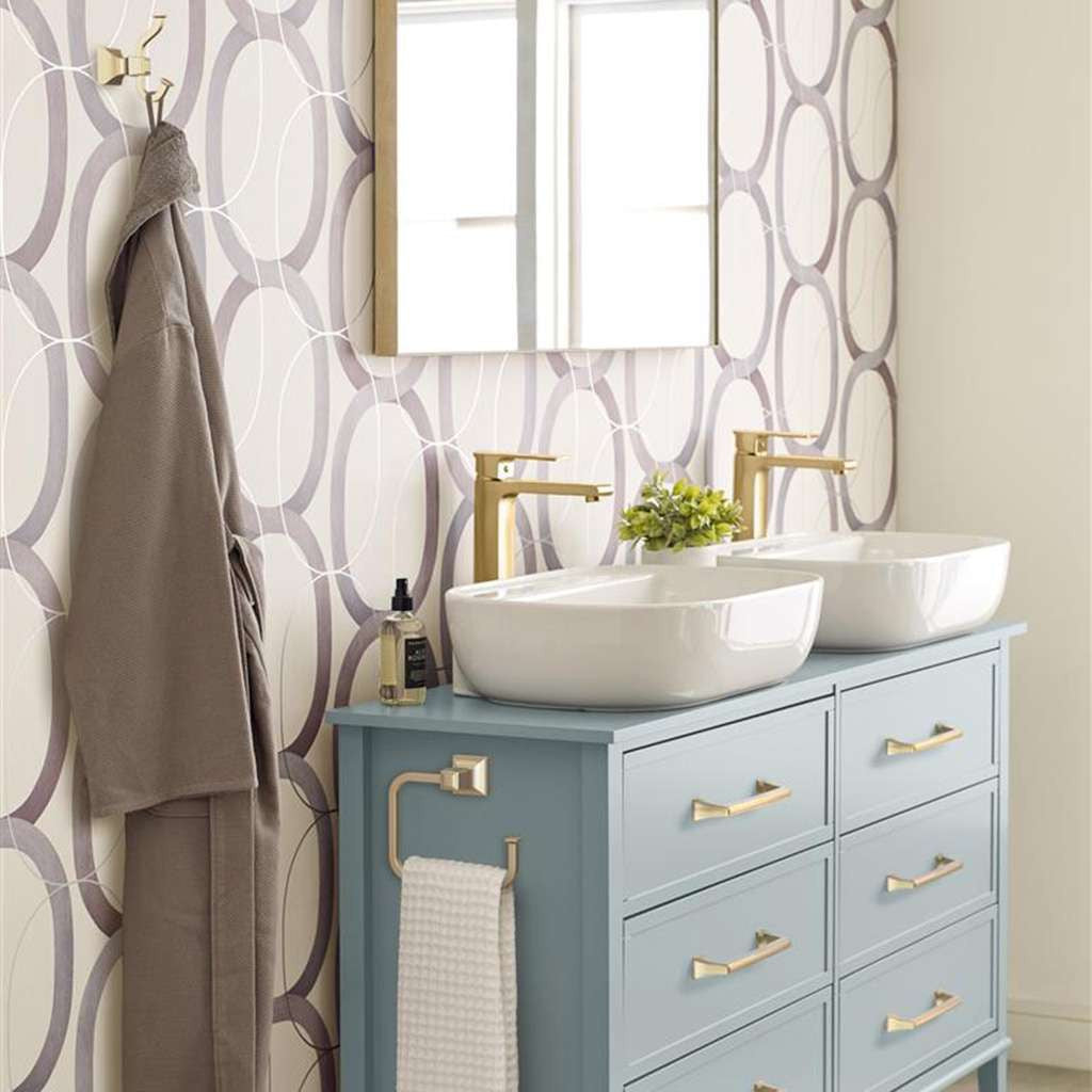 Amerock Mulholland in Golden Champagne in Bathroom