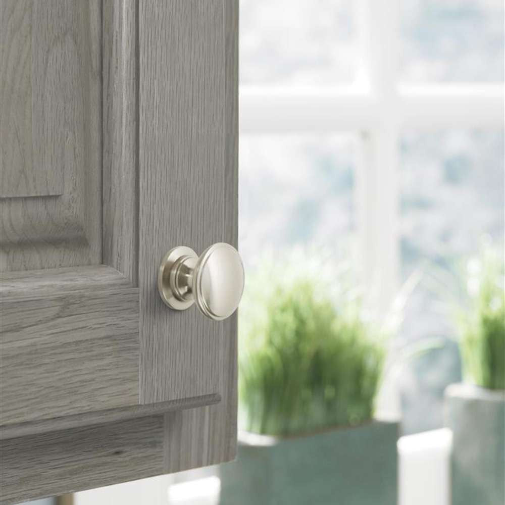 Amerock Ravino 1-1/4" Diameter Cabinet Knob in Satin Nickel BP53012G10 Mounted