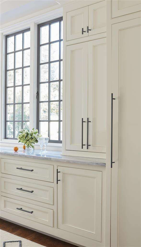 AMEROCK Bar Pulls 1-15/16" Length Cabinet T-Knob in Black Bronze BP19009BBR