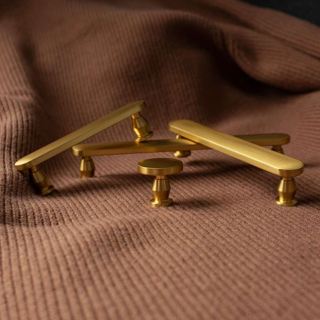 Belwith Keeler Anders in Brushed Golden Brass