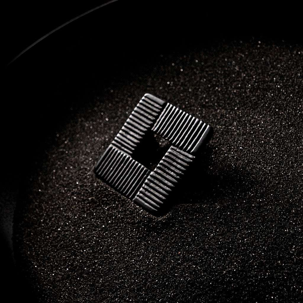 Belwith-Keeler Bijou Omni 1-3/4 Centers Square Handle in Matte Black B049825-MB on Black