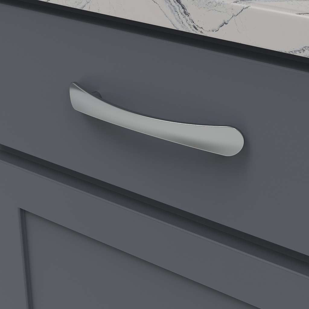 BELWITH-KEELER Vale Curved Handle Pull in Polished Chrome 128mm B076861-CH Mounted