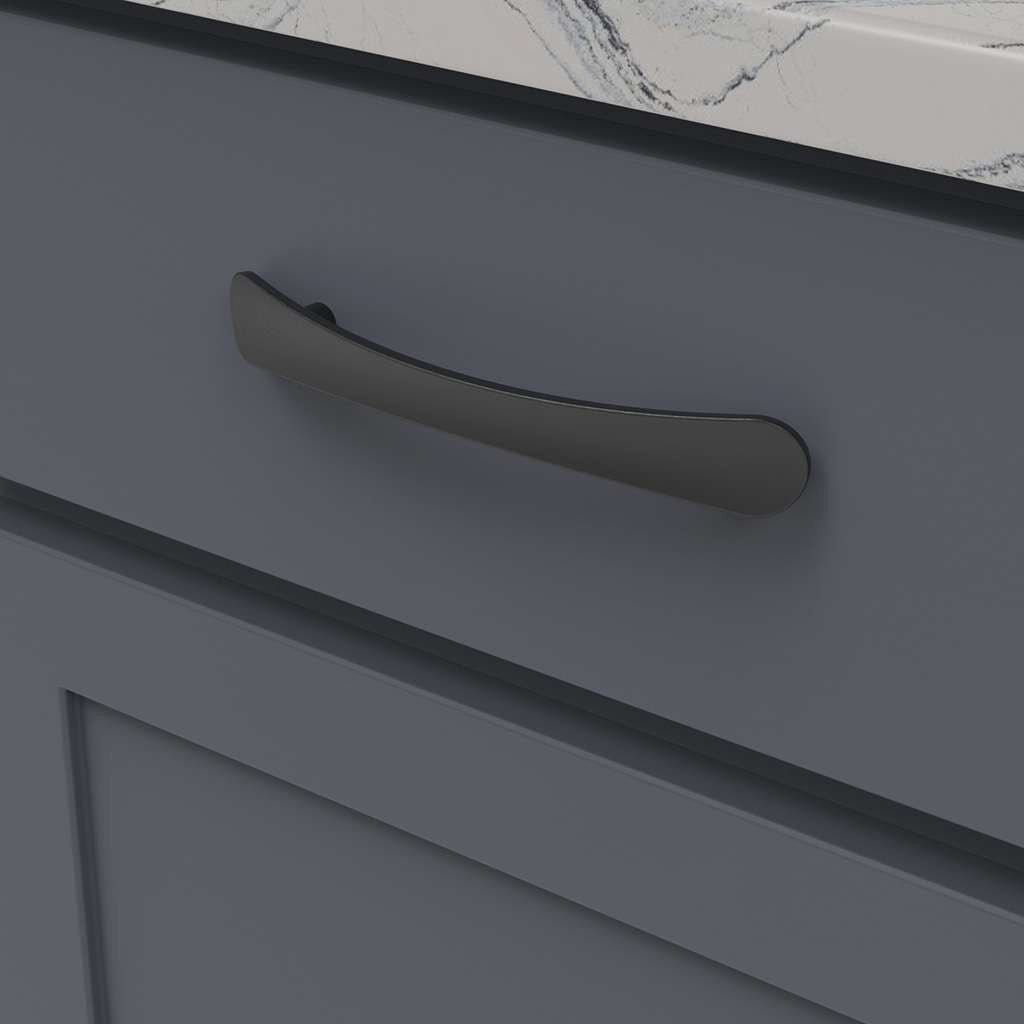 BELWITH-KEELER Vale Curved Handle Pull in Matte Black 128mm B076861-MB Mounted