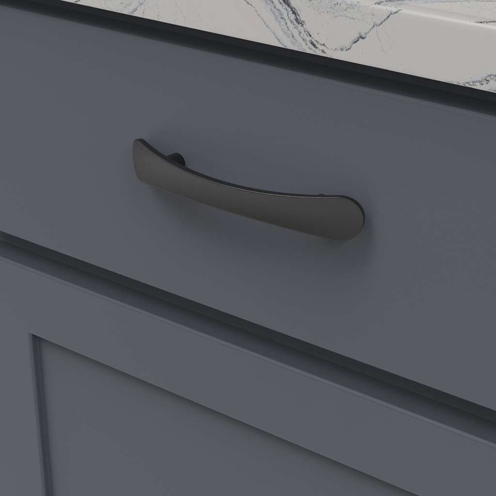 BELWITH-KEELER Vale Curved Handle Pull in Matte Black 96mm B076860-MB Mounted