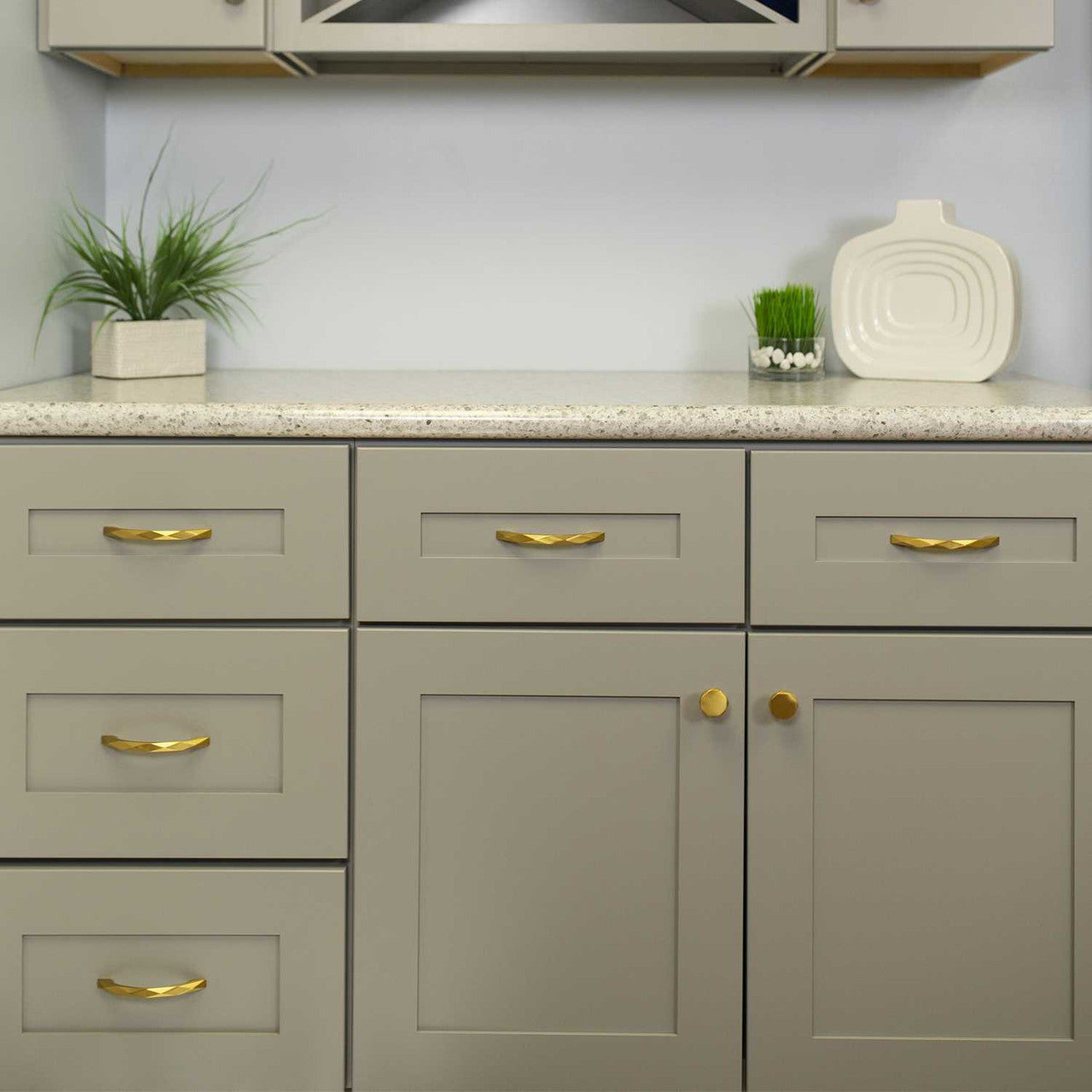 HICKORY Karat Cabinetry Brushed Golden Brass