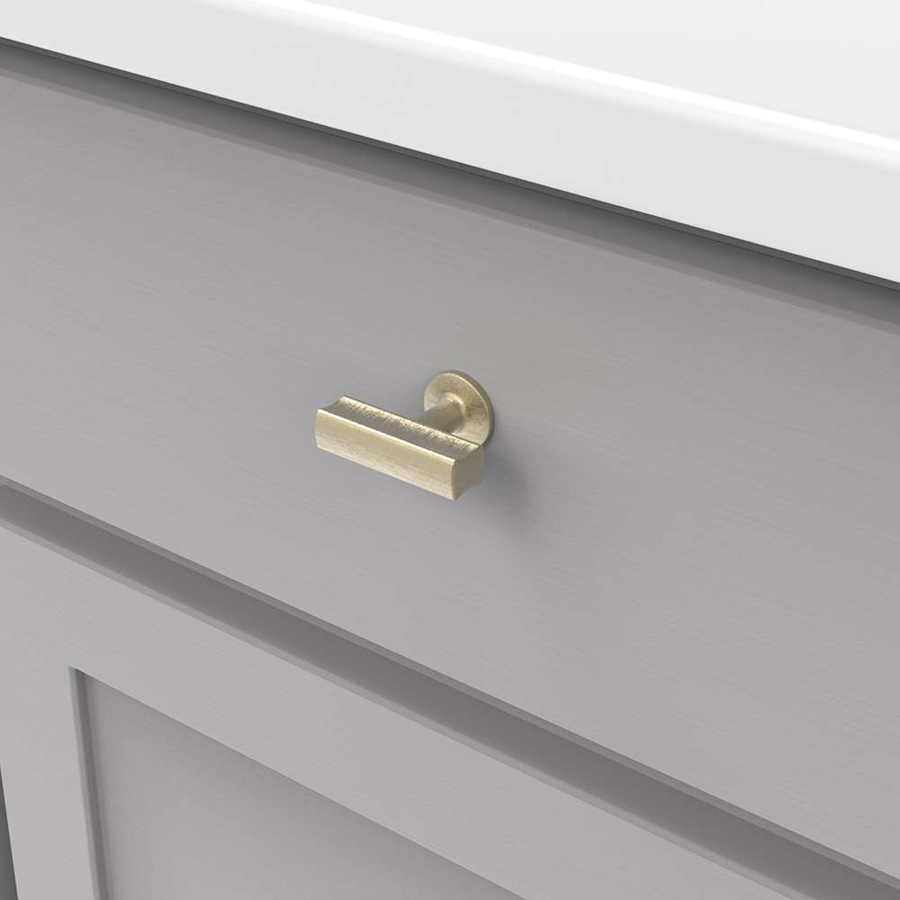 Hickory Woodward 1-15/16" Long Rectangle T-Knob in Champagne Bronze H077887CBZ Mounted View