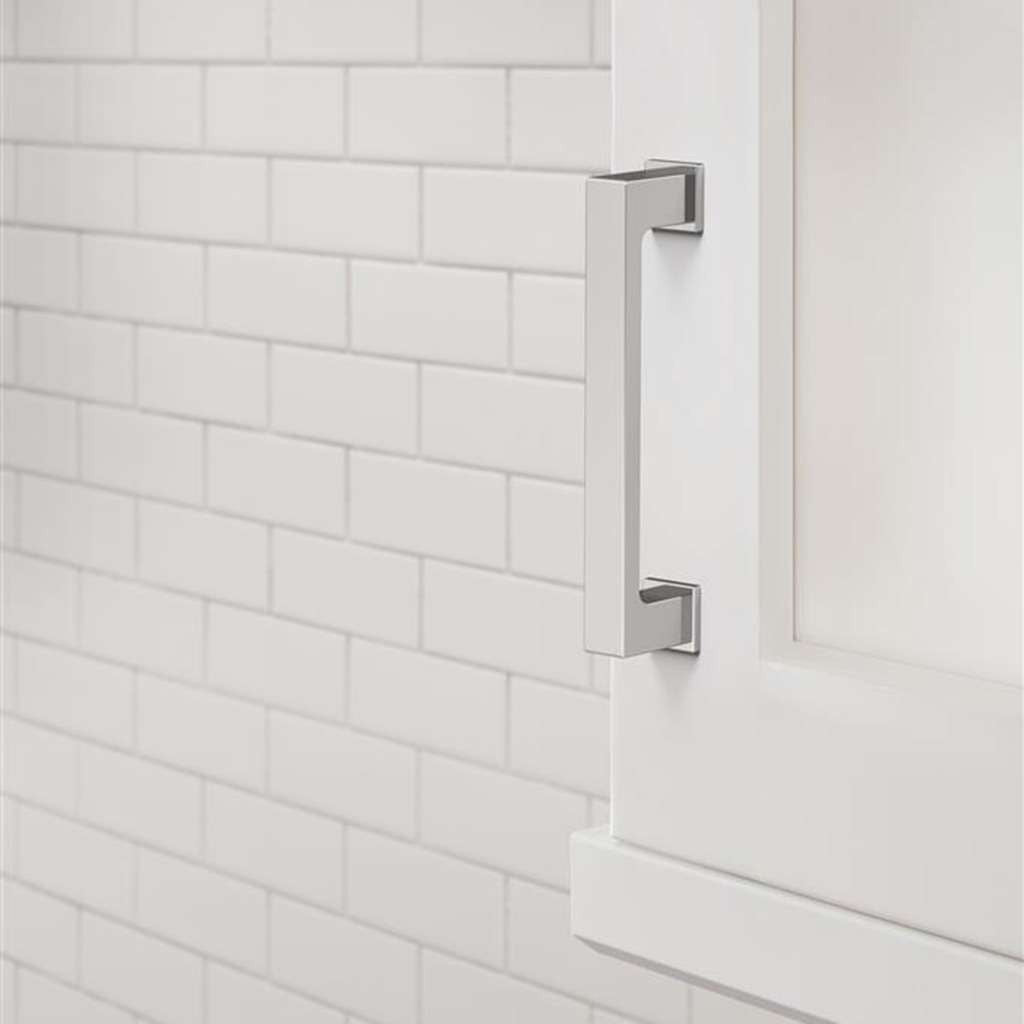 AMEROCK Bridgeport Cabinet Handle Pull in Polished Chrome 96mm BP3703126 Mounted