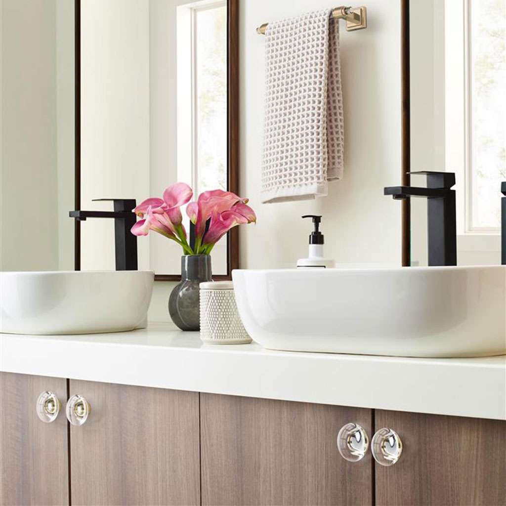 AMEROCK Glacio 1-3/4" Diameter Glass Cabinet Knob in Clear and Champagne Bronze BP36652C26 on Brown