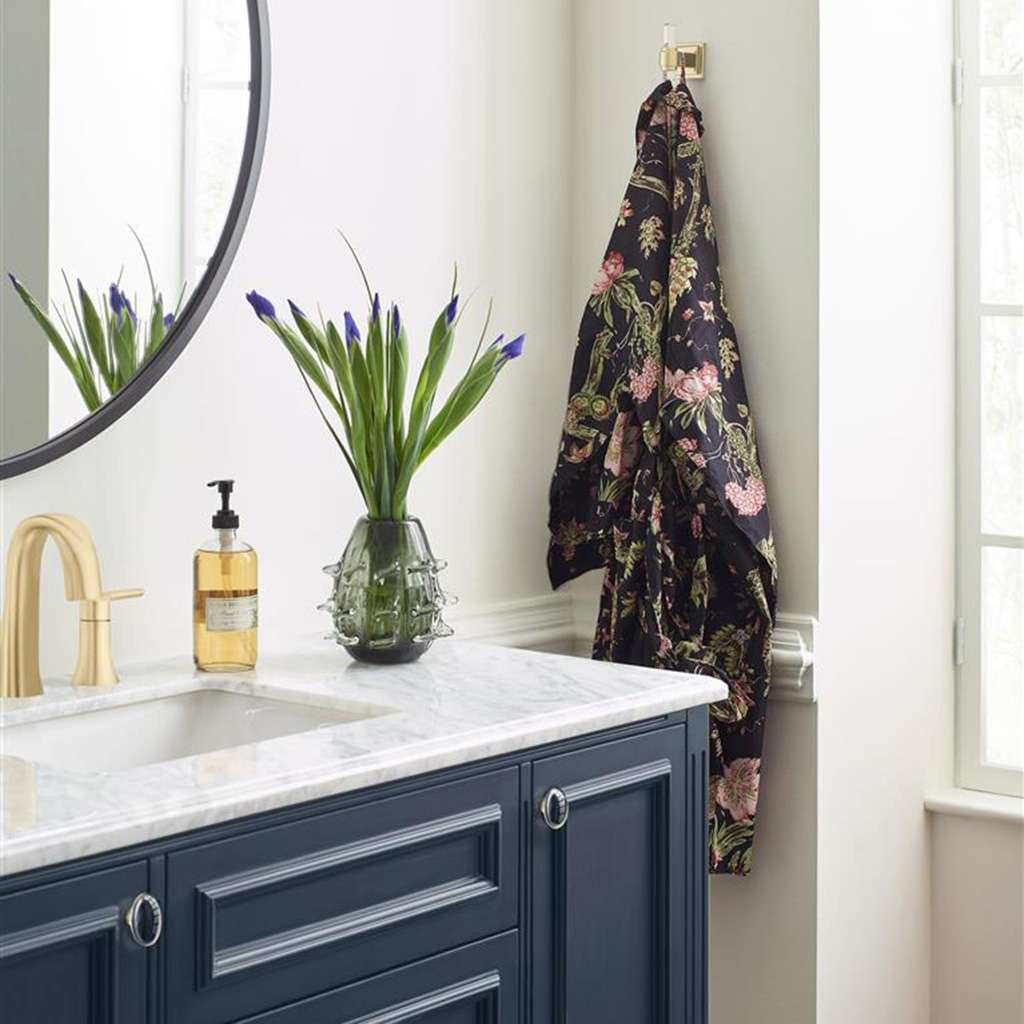 AMEROCK Glacio Single Prong Hook in Clear and Golden Champagne BH36060CBBZ in Blue Bathroom