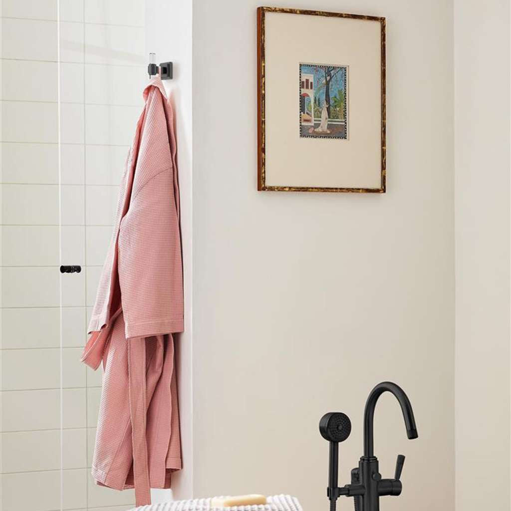 AMEROCK Glacio Single Prong Hook in Clear and Matte Black BH36060CMB in Black Bathroom