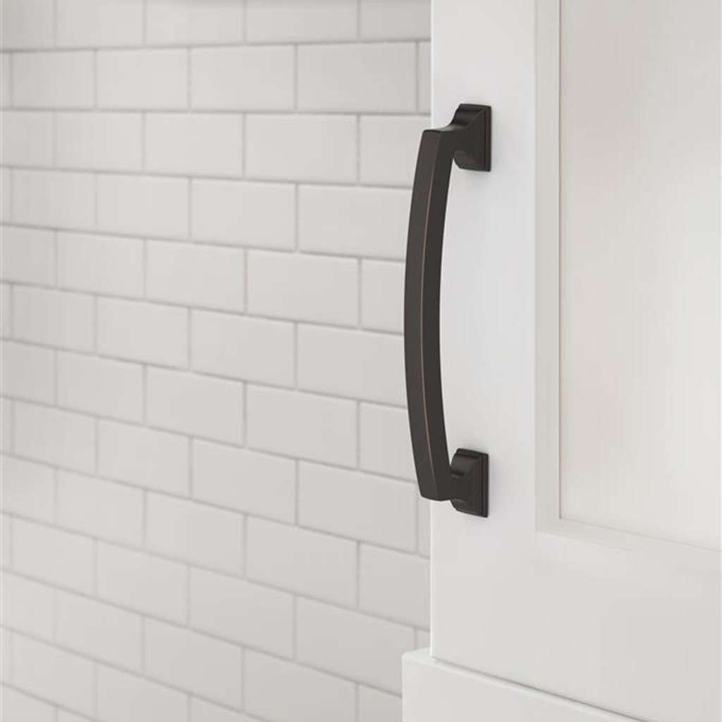 AMEROCK Incisive Cabinet Handle Pull in Oil Rubbed Bronze 128mm BP37122ORB Mounted