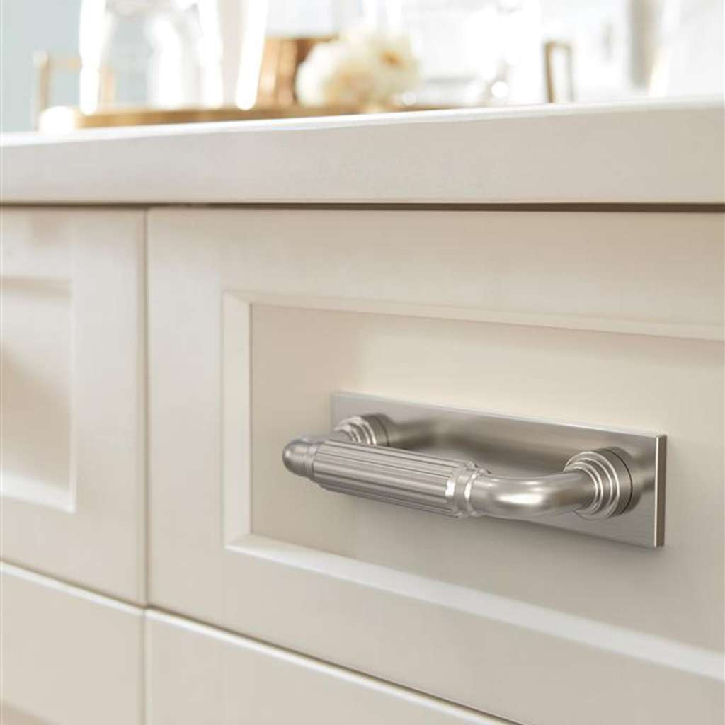 AMEROCK Ladera Rectangle Cabinet Handle Backplate in Satin Nickel 3" BP37761G10 Mounted