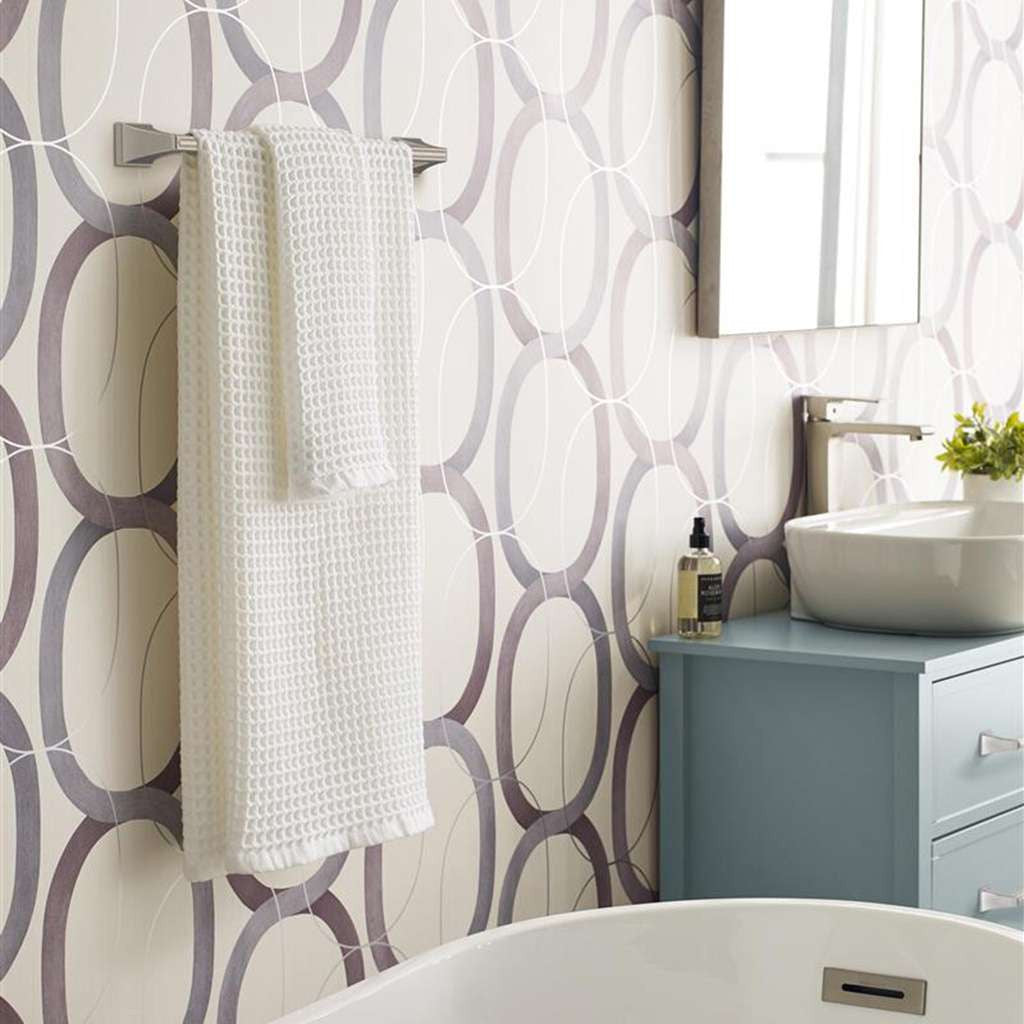 AMEROCK Mulholland Towel Bar in Brushed Nickel 18" BH36023G10 in Bathroom