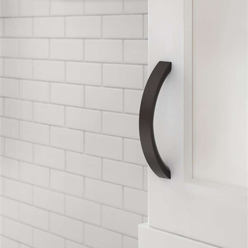 AMEROCK Parabolic Arch Handle Pull in Oil Rubbed Bronze 96mm BP37346ORB Mounted