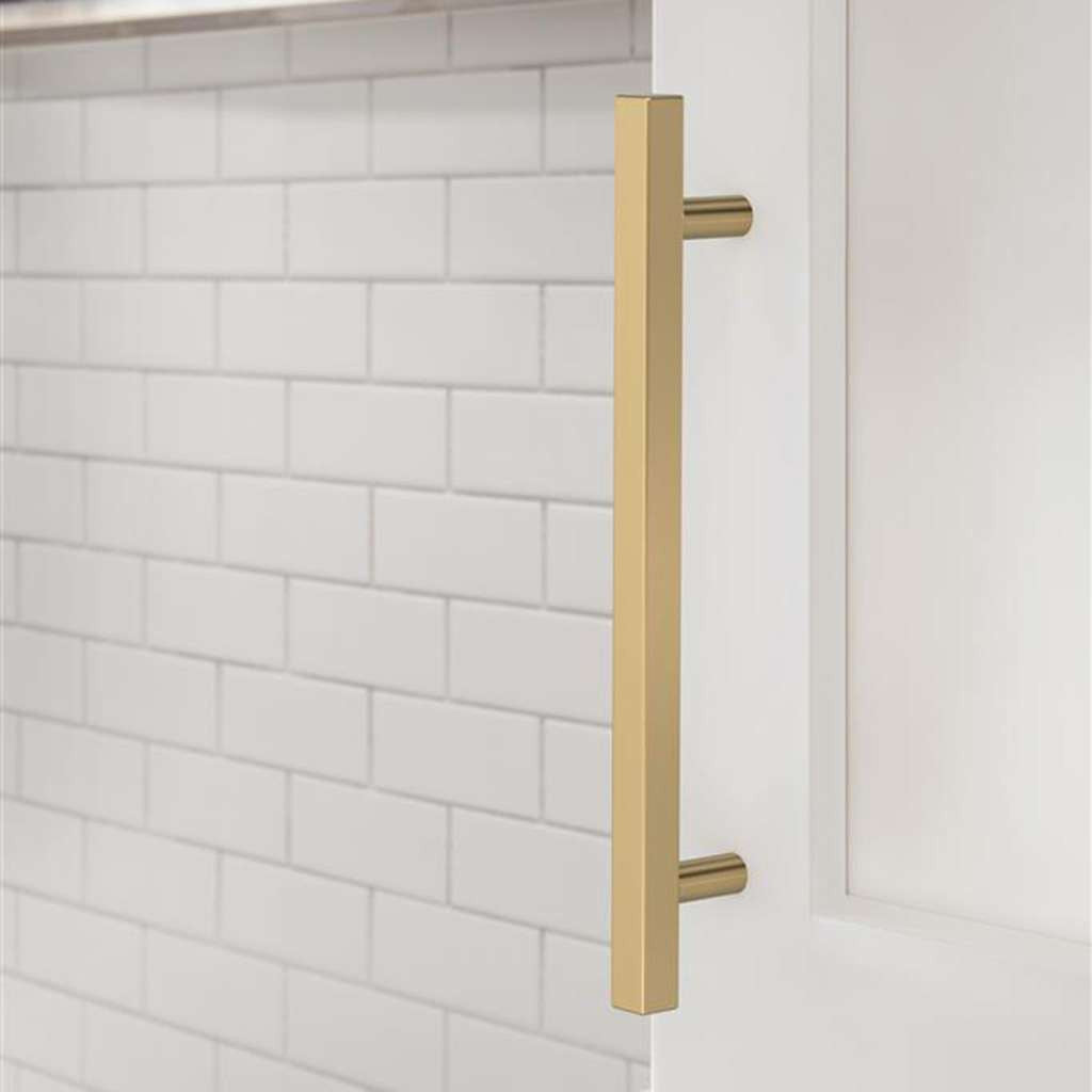 AMEROCK Square Bar Pulls in Champagne Bronze 160mm BP37178CZ Mounted