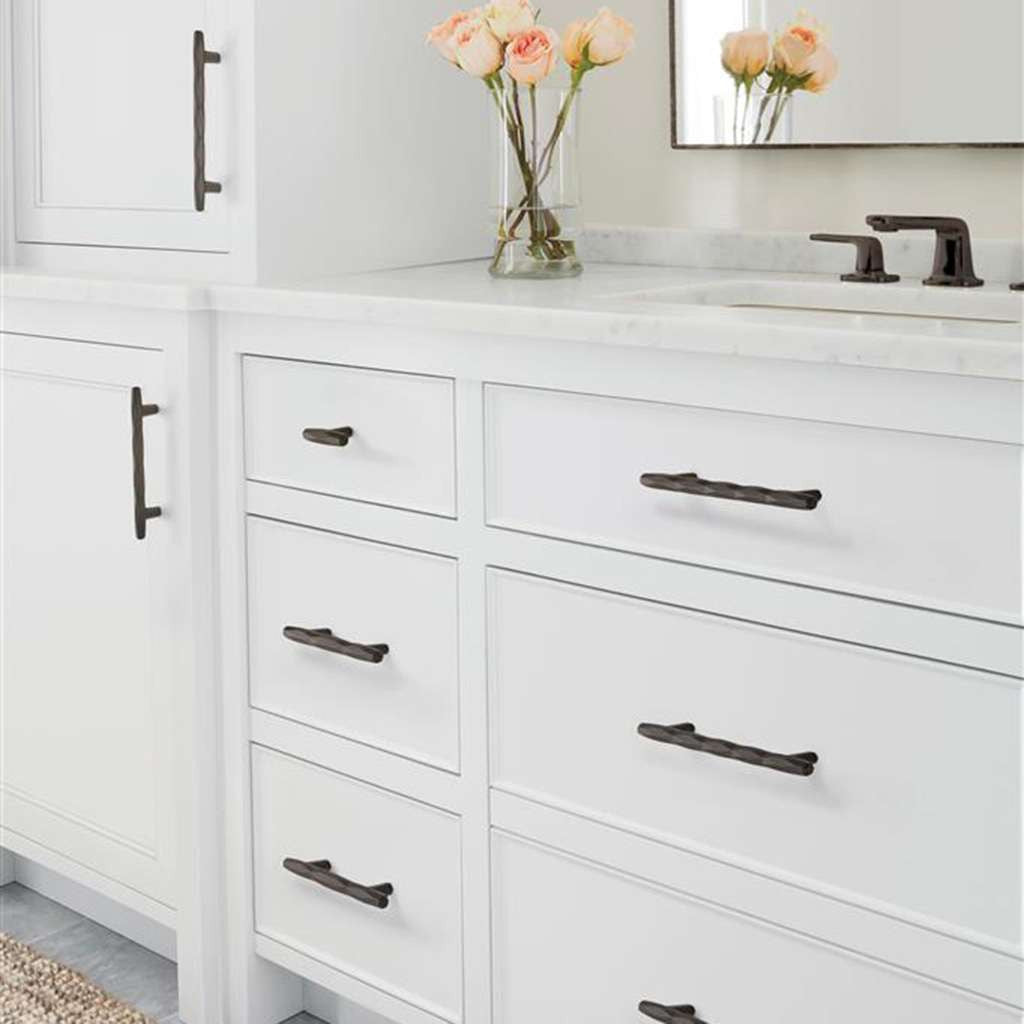 AMEROCK St. Vincent Geometric Bar Pulls in Black Bronze 96mm BP36643BBR Mounted